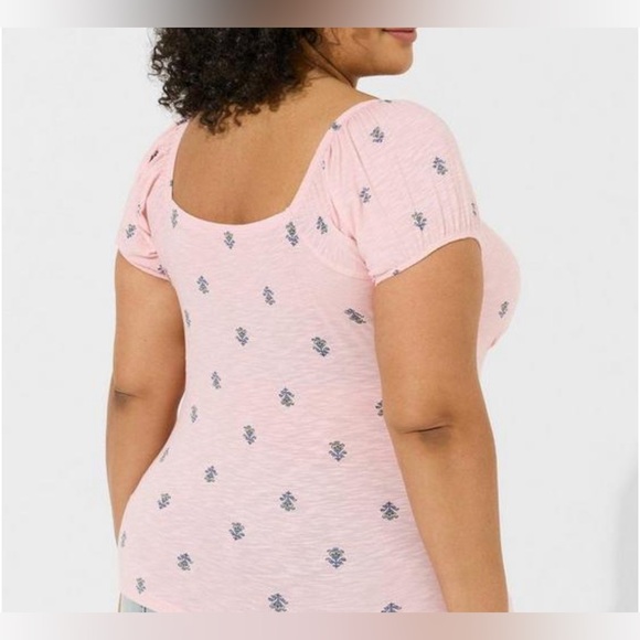 TORRID SUPER SOFT SLUB SCOOP NECK BUST FITTED TOP - Picture 2 of 2